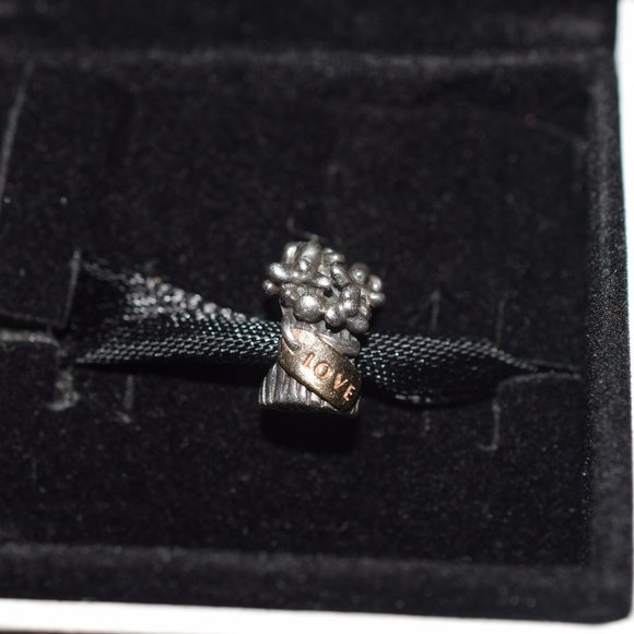 Pandora Other Genuine 925 4k Pandora Love Flower Bouquet Charm